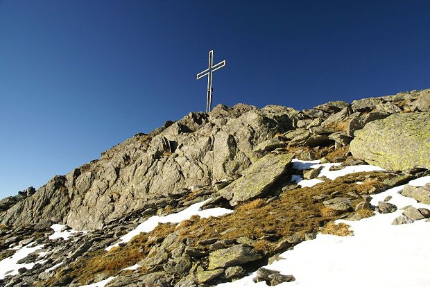 Vrcholek Grosser Knallsteinu (2 599 m)