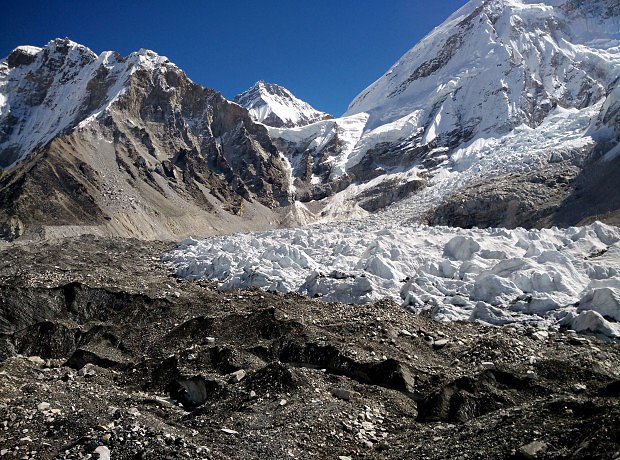 Ledopád Khumbu 