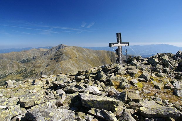Na vrcholu Hochreichhart (2416 m) - v pozadí je Seckauer Zinken (2397 m)