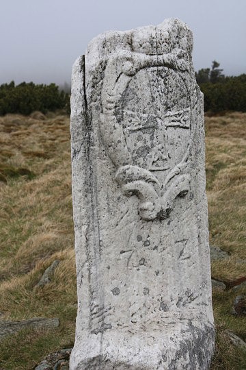 Historický hraniční kámen na Pradědu