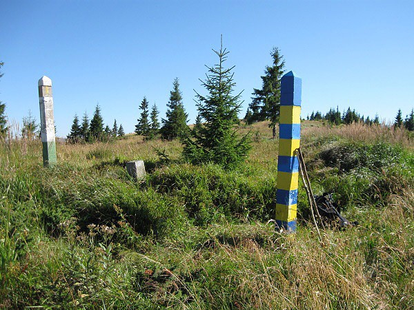 Vyznačení ukrajinsko-rumunské státní hranice (hraniční soustava č. 411)