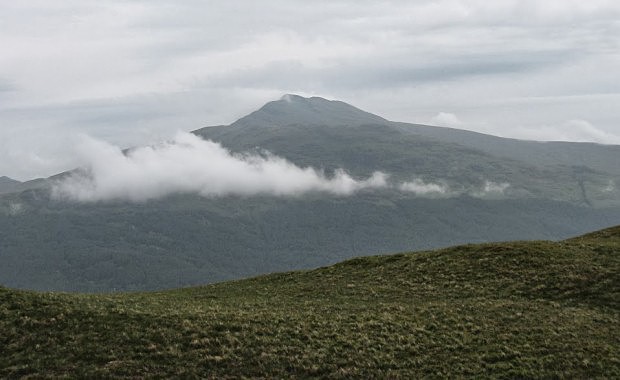 Trek kolem Loch Lomond, skotské hory