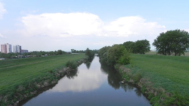 Rieka Nitra pri Topoľčanoch