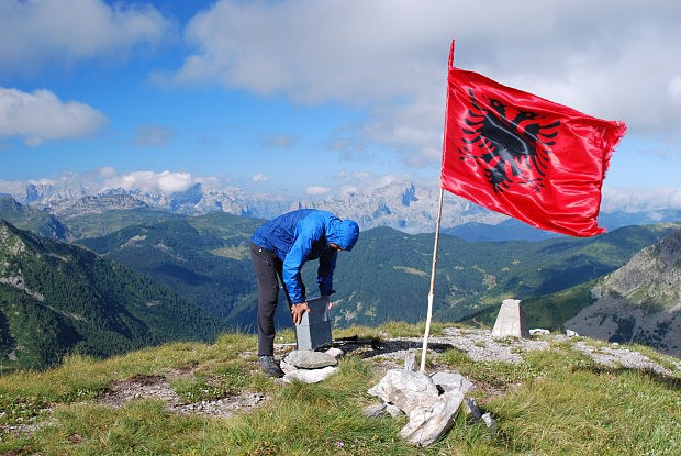 Vrchol Tromedy (2 365 m n. m.) - trojmezné hory mezi Albánií, Černou Horou a Kosovem