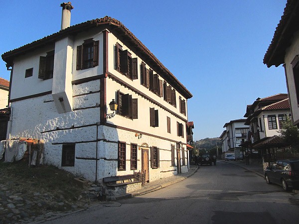 Historické centrum Zlatogradu je architektonickou perlou Východních Rodop.