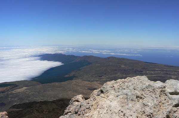 Pohled z vrcholu Pico de Teide