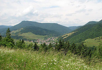 Obec Slovinky, vrch Skala, Poráčská dolina