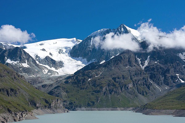 Mont Blanc de Cheilon nad Lac des Dix