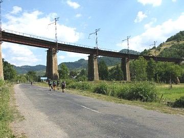 Železniční most v Užoku