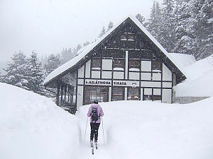 Majláthova chata v zimě