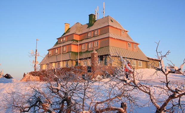 Masarykova chata na Šerlichu, zima
